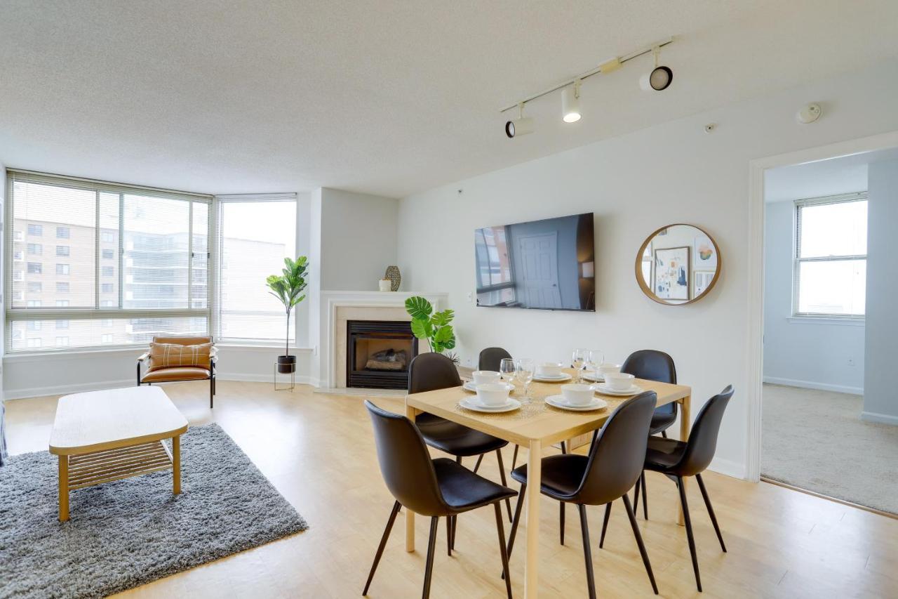 Elegant And Charming Condo At Ballston With Pool Arlington Exterior foto